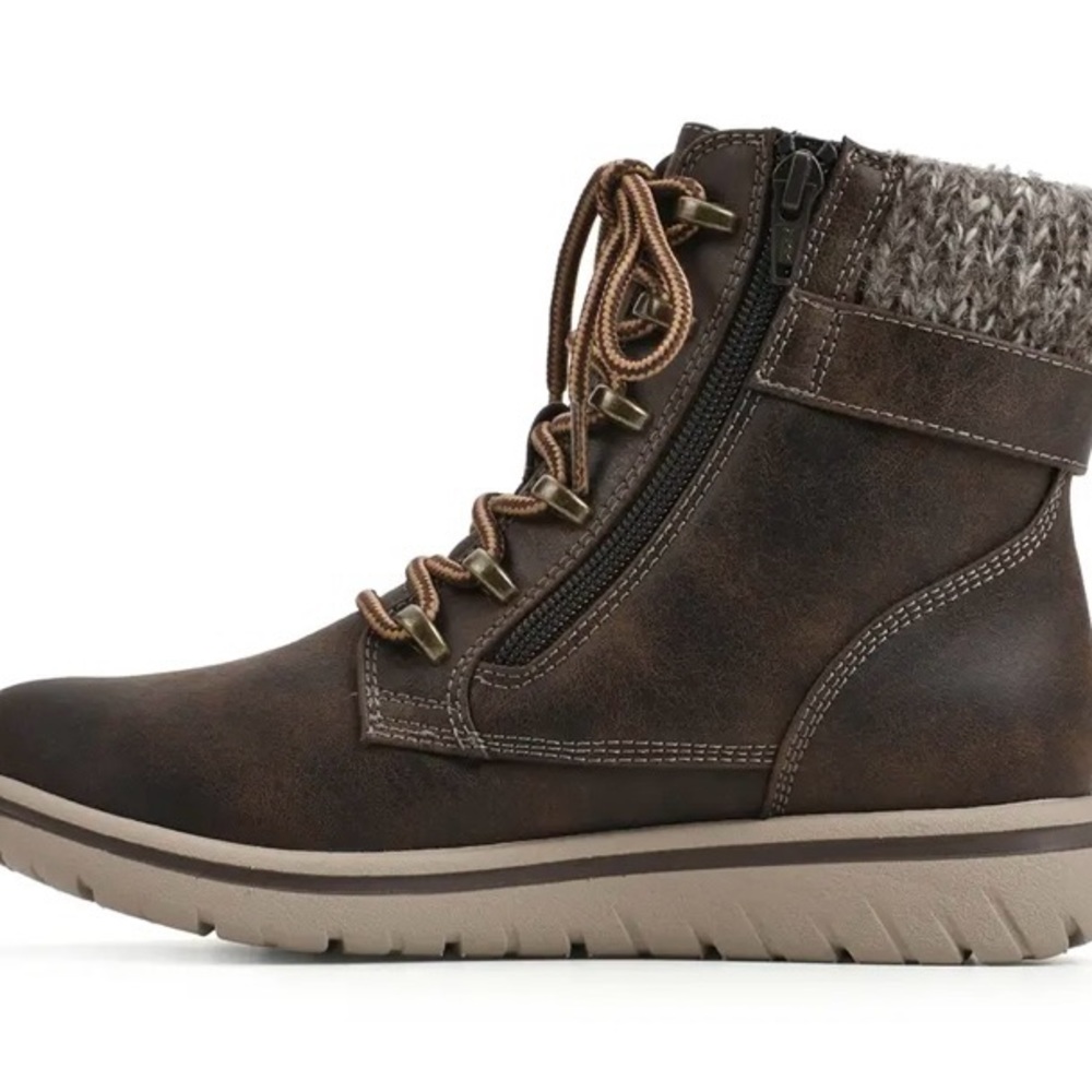 Cliffs Hearten Bootie - Size 8.5M